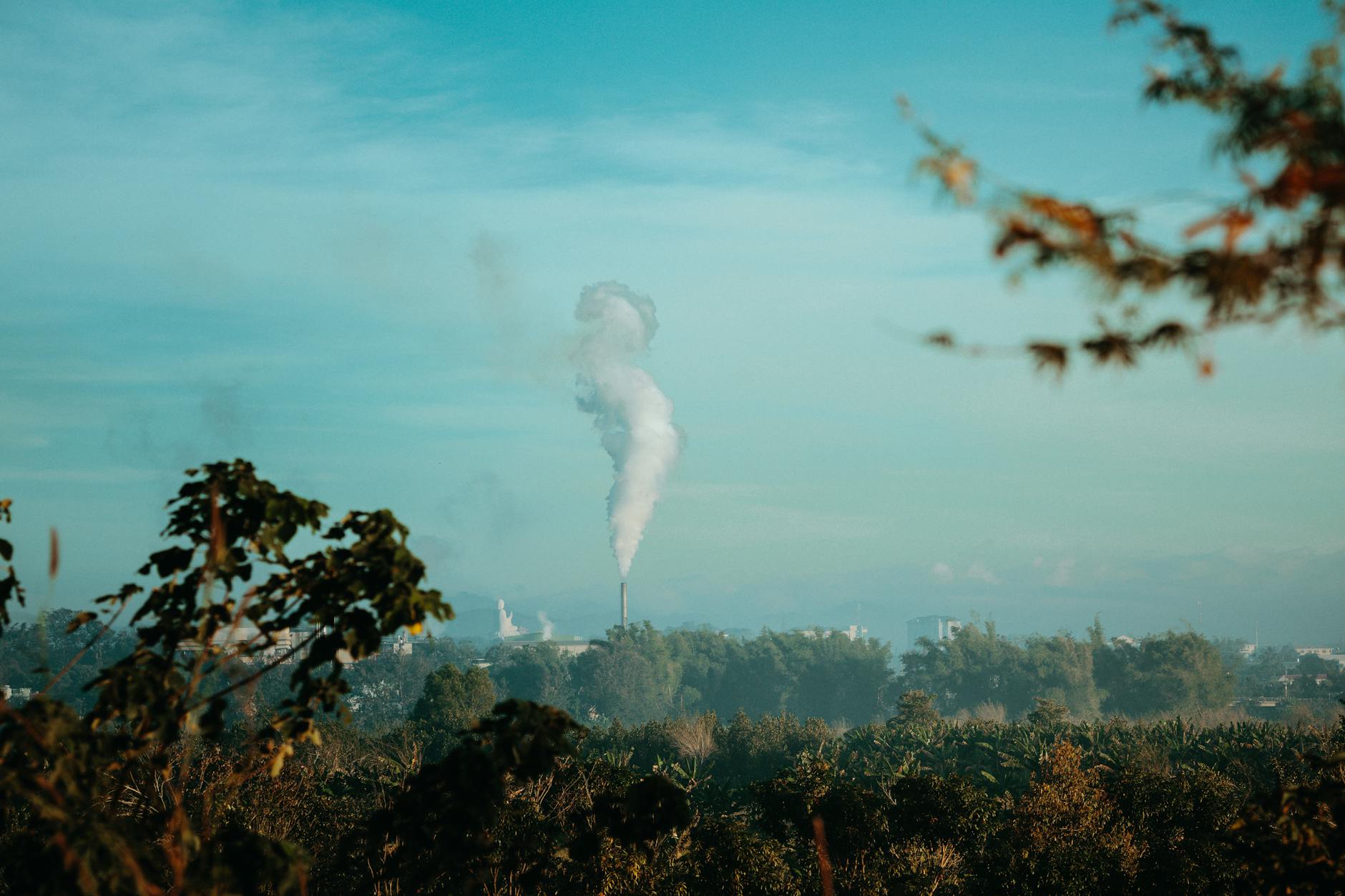 Kualitas udara dalam ruangan yang buruk akibat polusi berdampak negatif pada kesehatan.